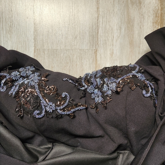 NWT QQ Fashion Black Off-Shoulder Mermaid Gown, Lace-Up Back, Plus Size 1XL - Picture 5 of 14